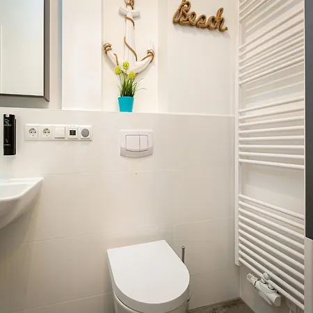 Quartier 7 App 12 דירה